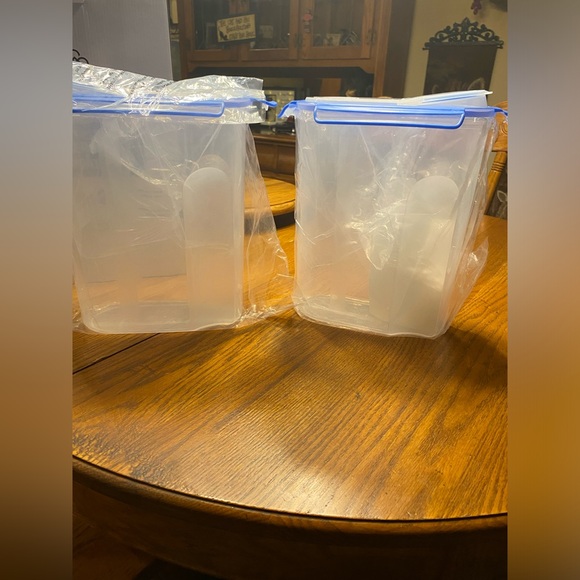 Airtight Seal Cereal Containers Set of 2 - Picture 2 of 2
